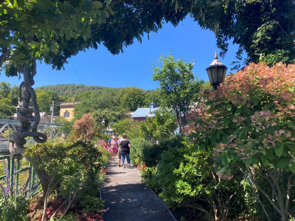 the Bridge of Flowers